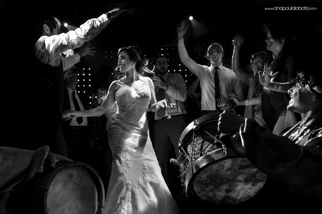 Dança típica em casamento árabe em BH