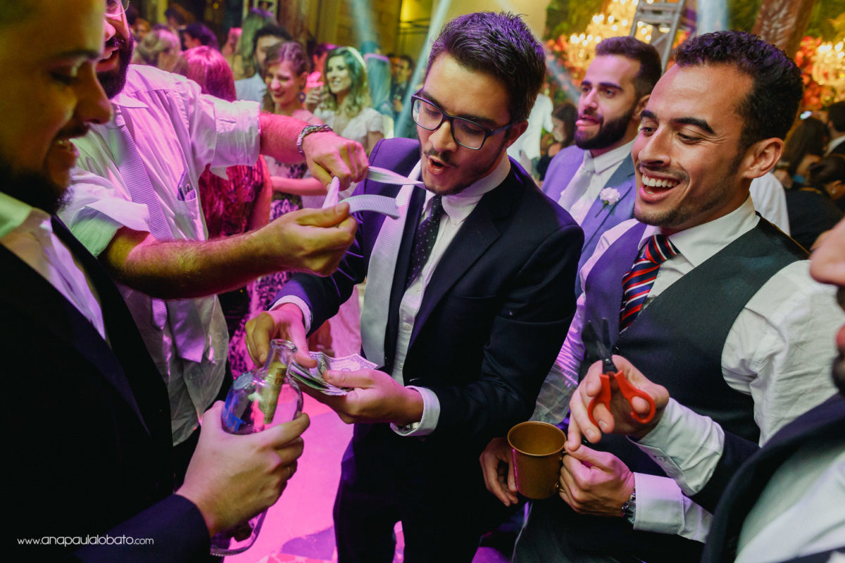 wie man Geld in einer Hochzeit bekommt